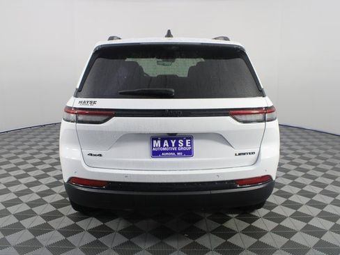 New 2025 Jeep Grand Cherokee Limited image 28