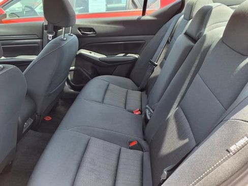 Used 2025 Nissan Altima 2.5 SV FWD image 22