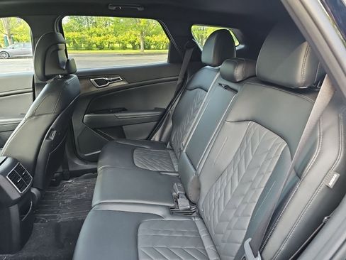 Used 2024 Kia Sportage X-Line w/ X-Line Premium Package AWD/4WD image 18
