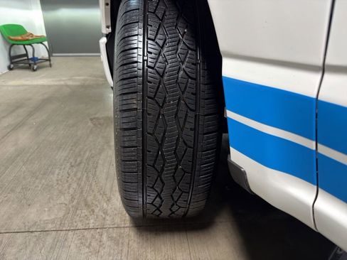 Used 2022 Ford F150 Lightning Lariat w/ Tow Technology Package image 26