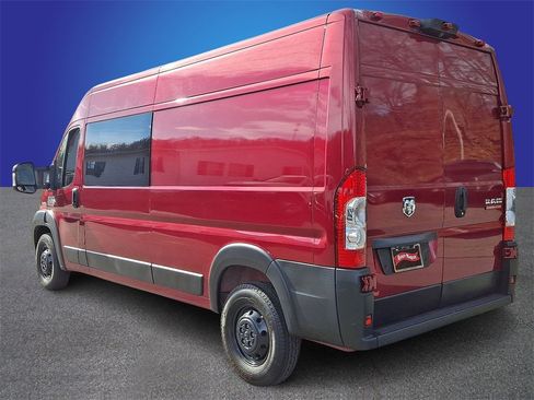 Used 2022 RAM ProMaster 2500 w/ Driver Convenience Group image 6
