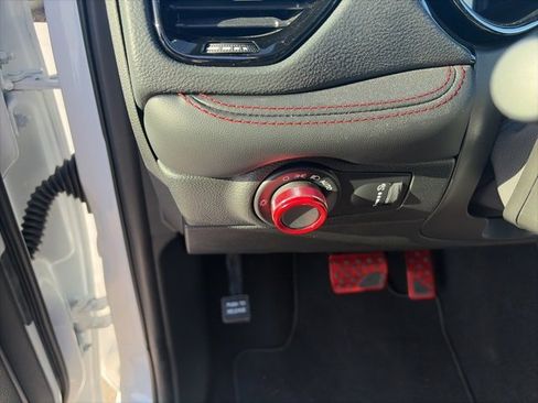 Used 2025 Dodge Durango GT image 19