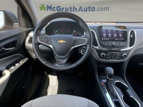 Used 2023 Chevrolet Equinox LT AWD/4WD image 10
