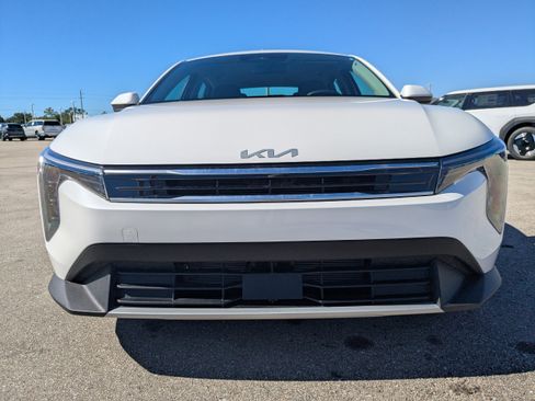 New 2025 Kia K4 GT-Line Turbo FWD image 10