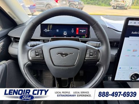 Used 2025 Ford Mustang Mach-E Select w/ Comfort Package Lite AWD/4WD image 16