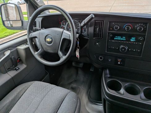 Used 2024 Chevrolet Express 2500 w/ Driver Convenience Package RWD image 9