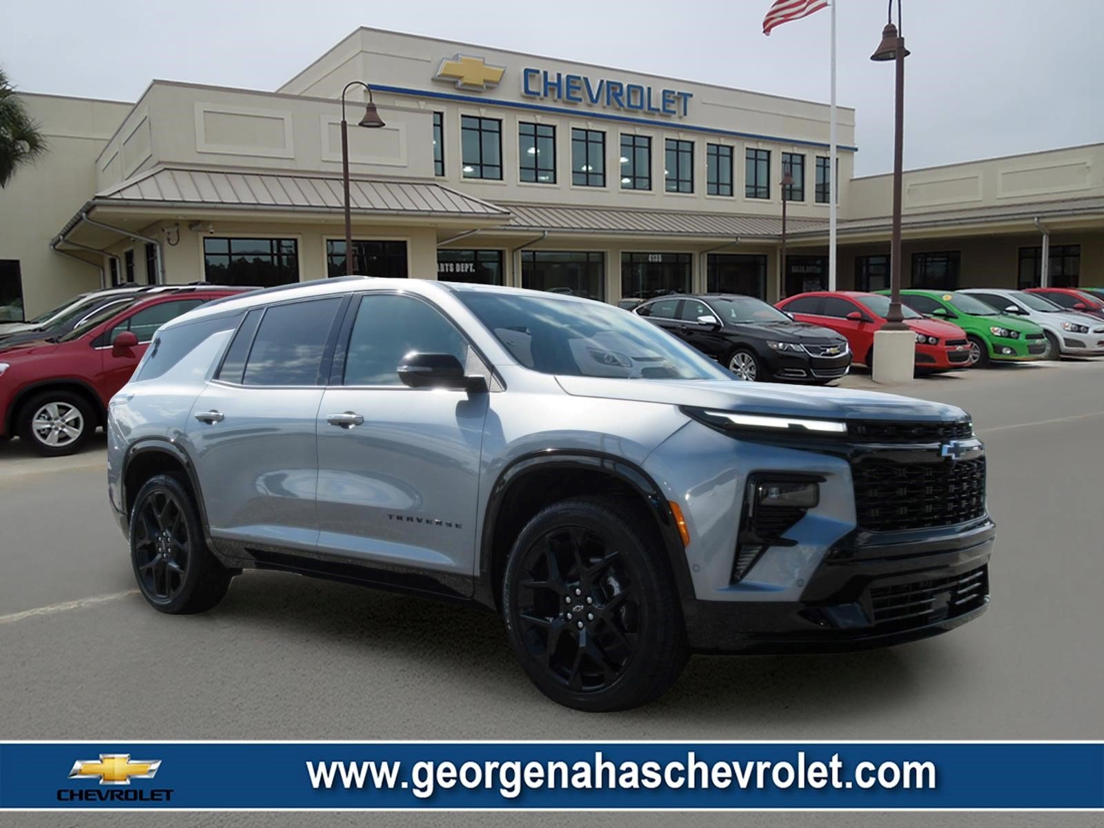 New 2026 Chevrolet Traverse RS w/ LPO, Floor Liner Package FWD image 1