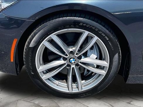 Used 2018 BMW 750i xDrive AWD/4WD image 8