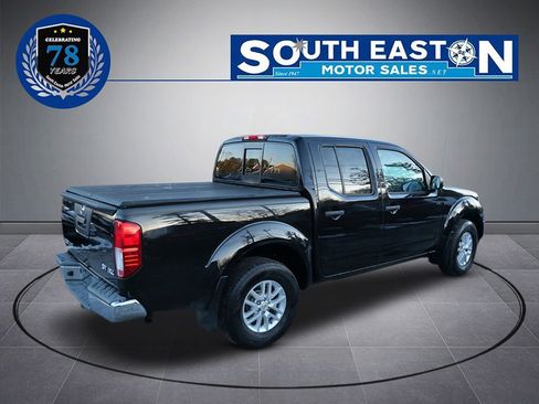 Used 2017 Nissan Frontier SV image 7