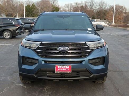 Used 2020 Ford Explorer XLT image 4