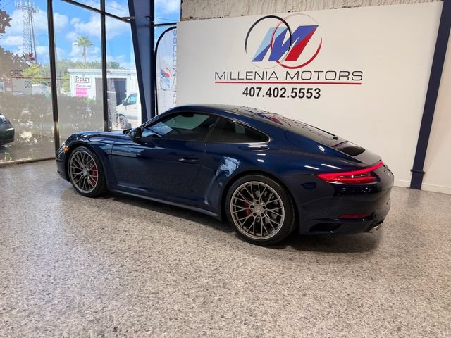 Used 2017 Porsche 911 Carrera 4S AWD/4WD image 2