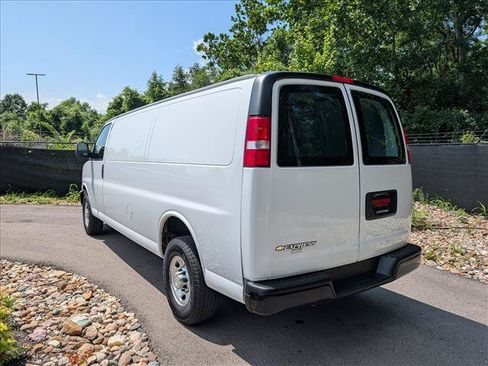 Used 2021 Chevrolet Express 2500 Extended w/ Driver Convenience Package RWD image 2