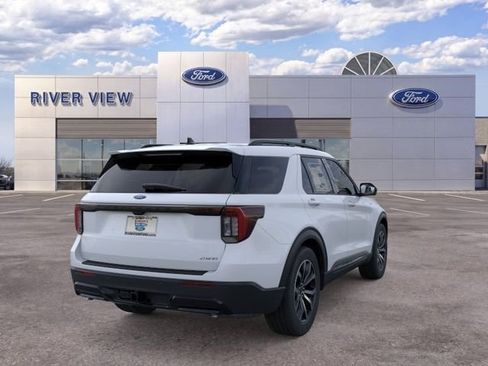 New 2026 Ford Explorer ST-Line AWD/4WD image 8