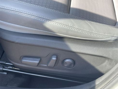 Used 2020 Hyundai Kona Ultimate AWD/4WD image 13