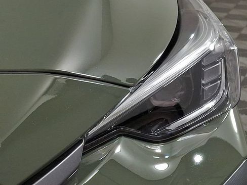 Used 2025 Subaru Crosstrek 2.5i Limited w/ Crosstrek Mirror Package AWD/4WD image 12