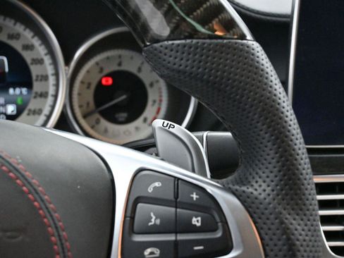 Used 2016 Mercedes-Benz CLS 550 4MATIC image 18