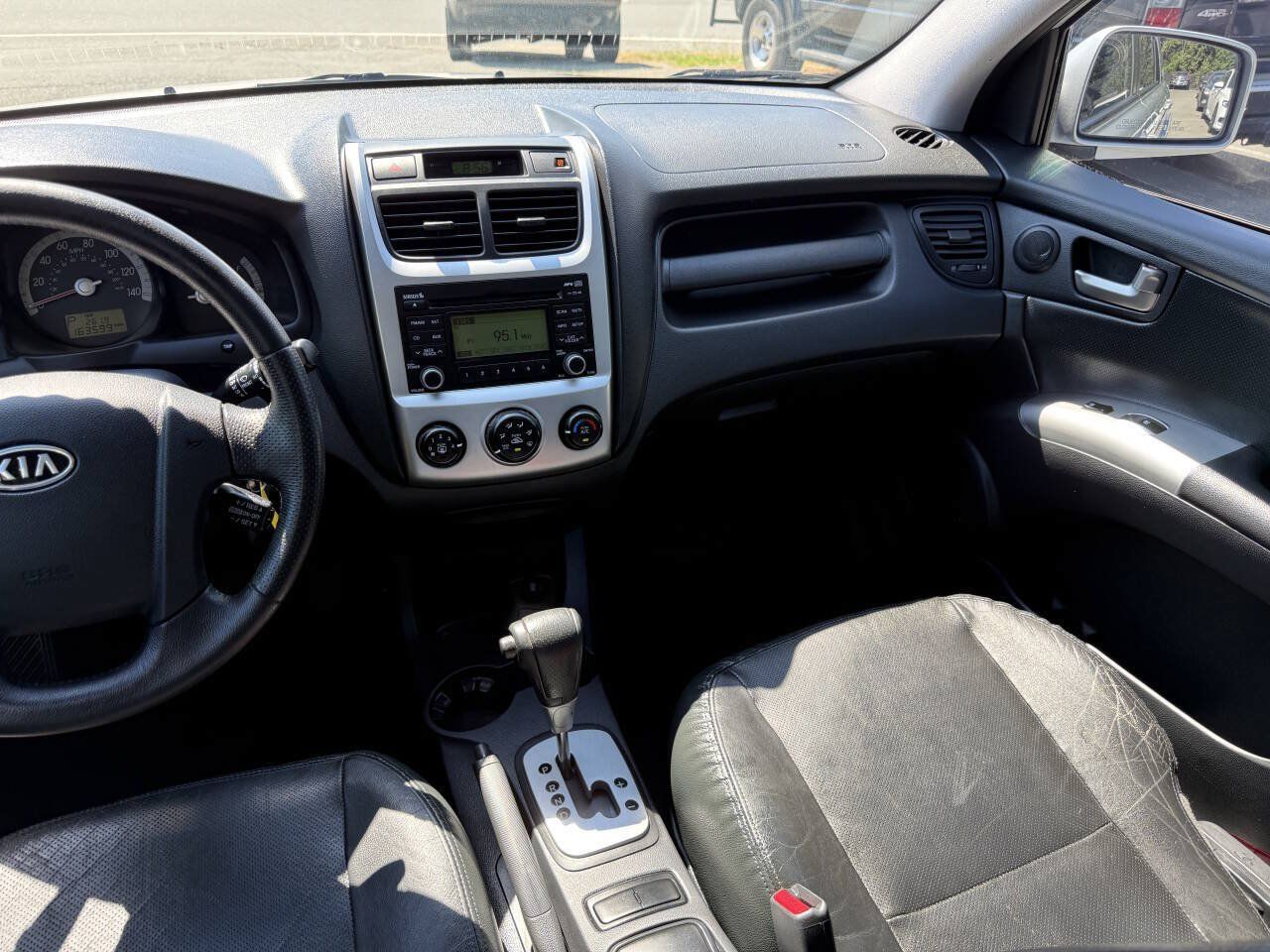 Used 2009 Kia Sportage EX w/ Leather Pkg AWD/4WD image 19