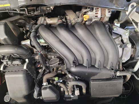 Used 2019 Nissan Versa S Plus FWD image 30
