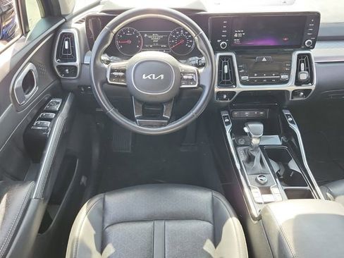 Used 2022 Kia Sorento SX image 14