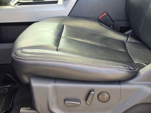 Used 2022 Ford F350 Lariat w/ Lariat Ultimate Package image 23