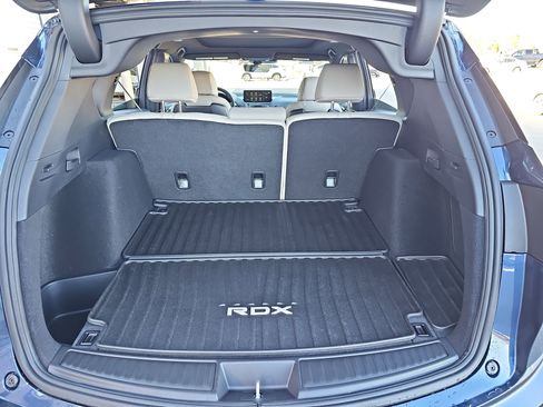 New 2026 Acura RDX SH-AWD image 12