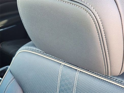 New 2026 Chevrolet Traverse High Country w/ LPO, Floor Liner Package image 16