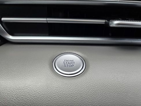 Used 2025 Hyundai Elantra Sport FWD image 23