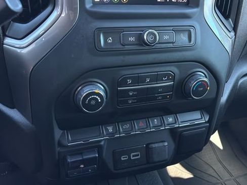 Used 2023 Chevrolet Silverado 2500 Custom w/ Custom Value Package image 29