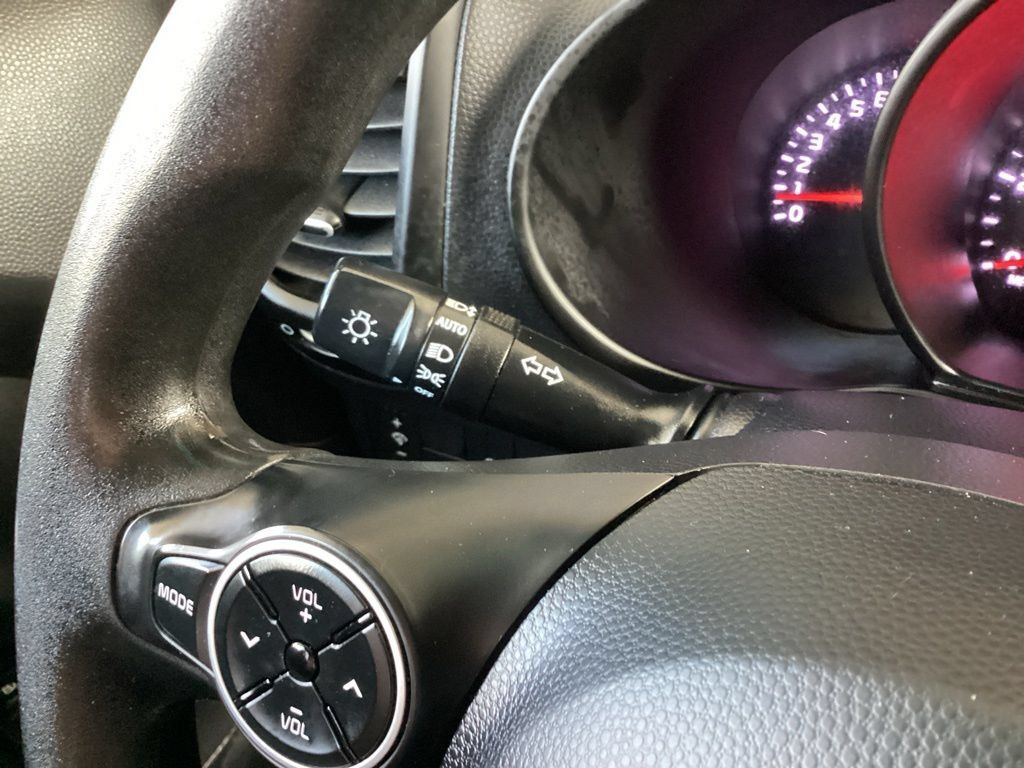 Used 2018 Kia Soul w/ Convenience Package FWD image 47