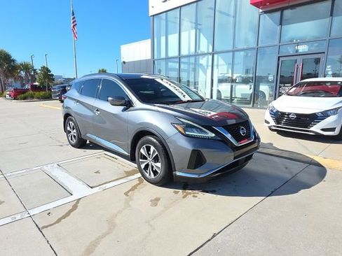 Used 2020 Nissan Murano SV image 2