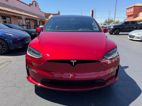 Used 2023 Tesla Model X AWD/4WD image 3