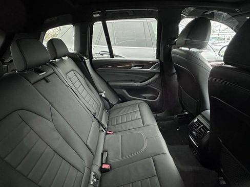 Used 2021 BMW X3 xDrive30e w/ Premium Package image 8