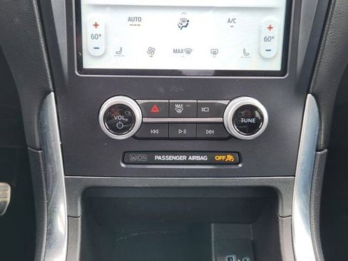 Used 2023 Ford Edge ST AWD/4WD image 16
