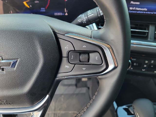 Used 2025 Chevrolet Trax ACTIV FWD image 26