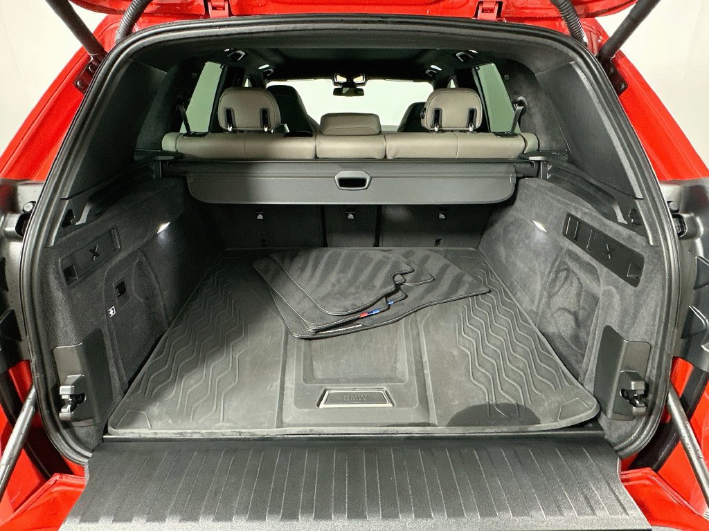Used 2025 BMW X5 M Competition w/ Executive Package AWD/4WD image 27
