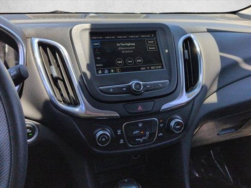 Used 2019 Chevrolet Equinox LT FWD image 20