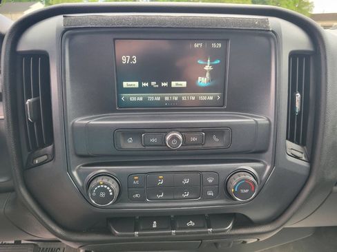 Used 2018 Chevrolet Silverado 1500 W/T w/ Special Service Package AWD/4WD image 20