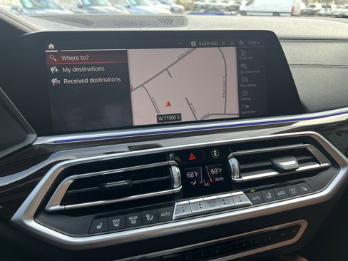 Used 2020 BMW X6 xDrive40i w/ M Sport Package image 19