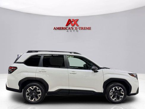 Used 2026 Subaru Forester Premium AWD/4WD image 6