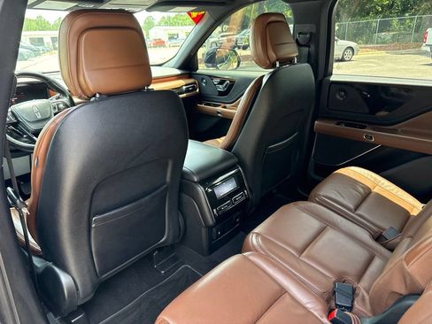 Used 2020 Lincoln Aviator Reserve RWD image 15