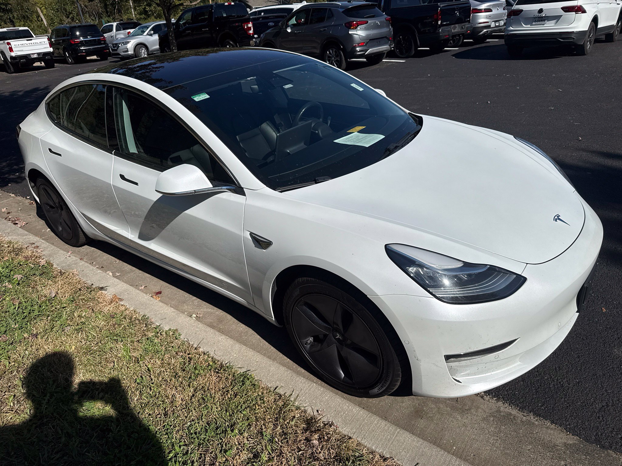Used 2018 Tesla Model 3 Long Range RWD image 3