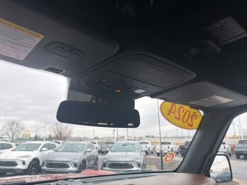 Used 2024 Ford Bronco Outer Banks image 27