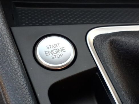 New 2026 Volkswagen Jetta SE image 13