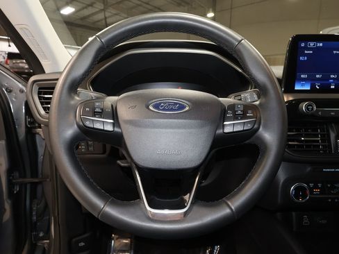 Used 2024 Ford Escape Active image 10
