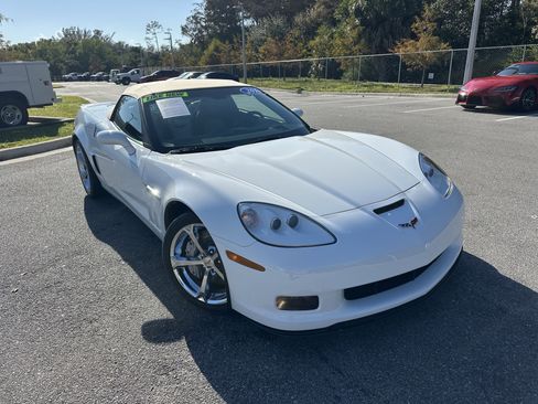 Used 2010 Chevrolet Corvette Grand Sport w/ Preferred Equipment Group image 2