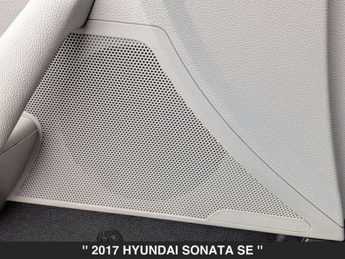 Used 2017 Hyundai Sonata SE image 14
