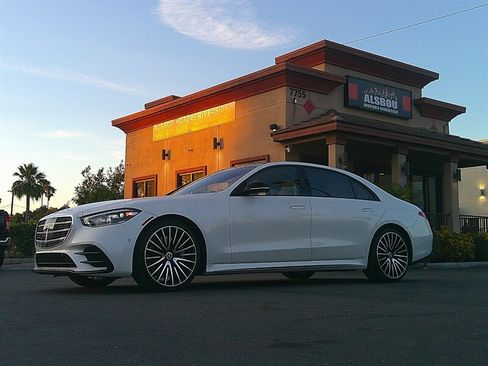 Used 2023 Mercedes-Benz S 580 4MATIC Sedan image 15