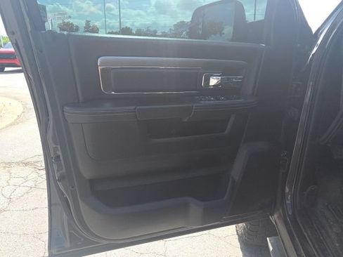 Used 2018 RAM 2500 Laramie w/ Sport Appearance Group AWD/4WD image 11
