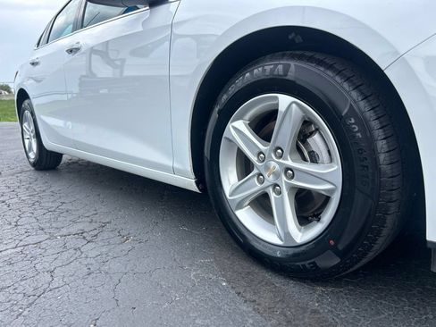 Used 2023 Chevrolet Malibu LS FWD image 11