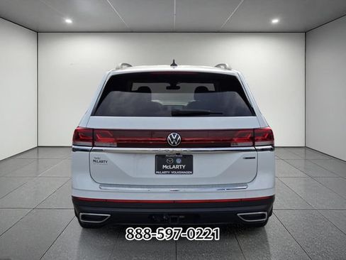 Certified 2024 Volkswagen Atlas SE AWD/4WD image 4